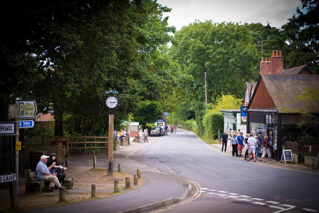 The Burley Inn Exterior foto