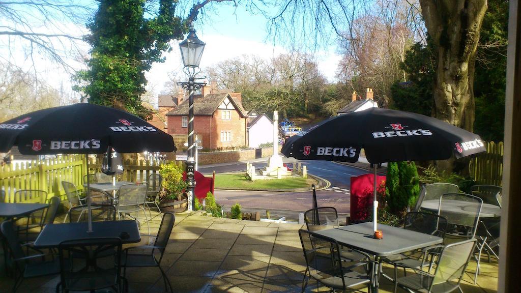 The Burley Inn Exterior foto