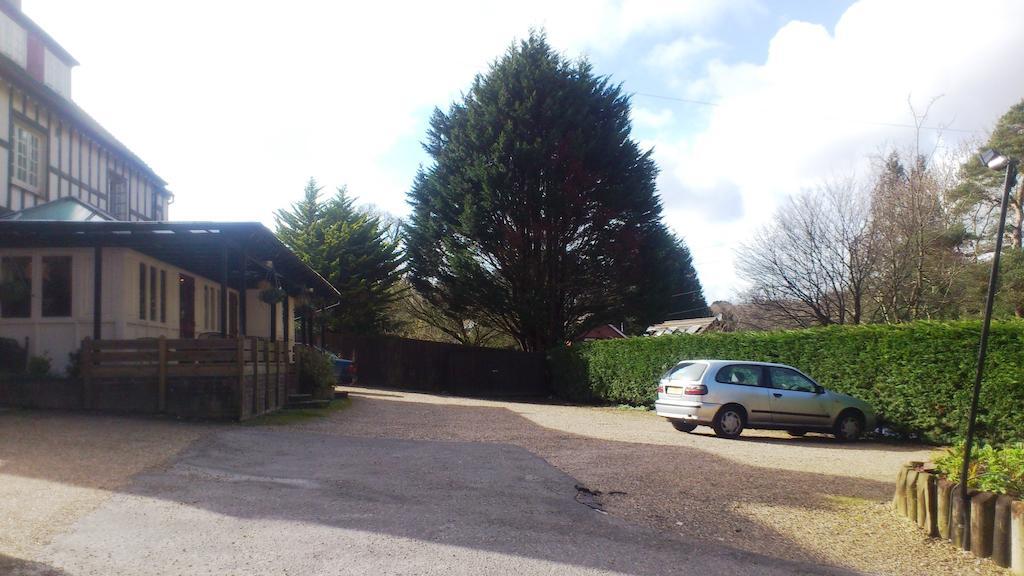 The Burley Inn Exterior foto