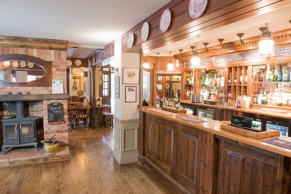 The Burley Inn Exterior foto